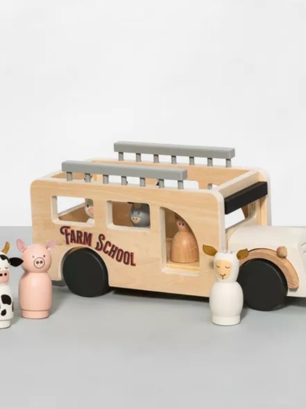 Hearth and hand farm school bus